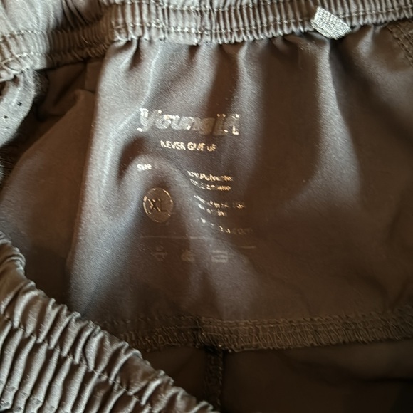 YoungLA Shorts - Picture 7 of 7